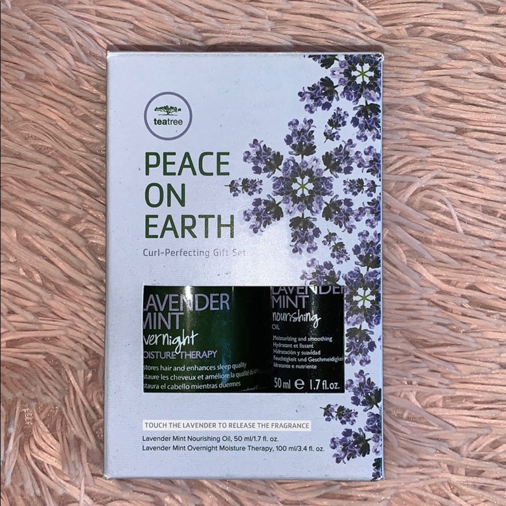 Peace on earth curl perfecting set by tea tree!